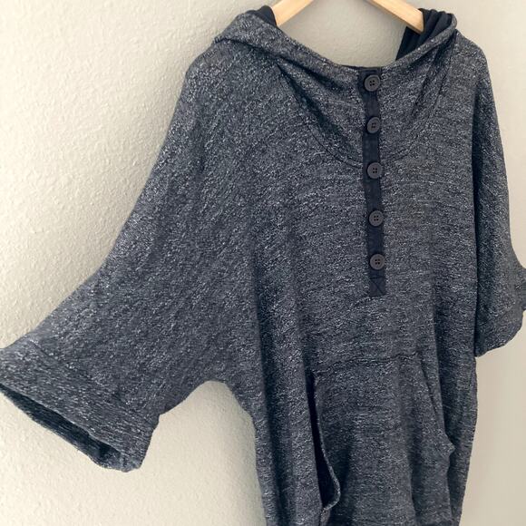 Three Dots Marled Knit Hoodie - Boxy Short Sleeves - Black.- Small - Picture 2 of 7